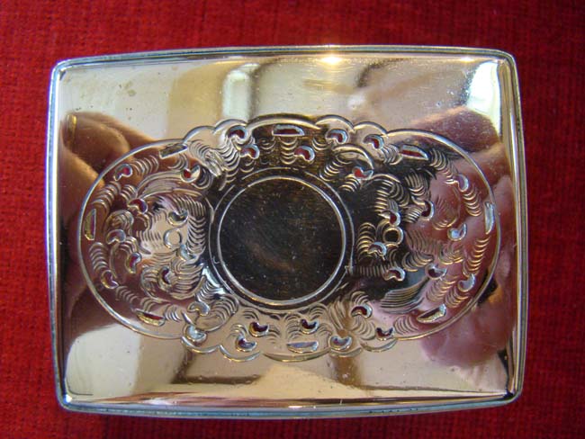 The contents of an English gentleman's dressing box circa 1850 — image 3